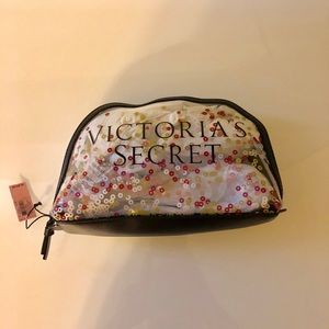 VS make up bag NWT
